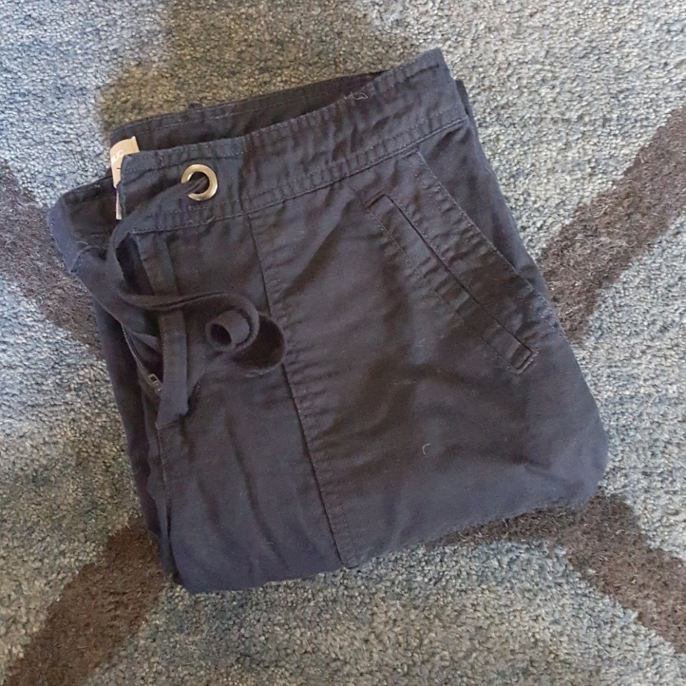 *SO COMFY* Banana Republic linen pants